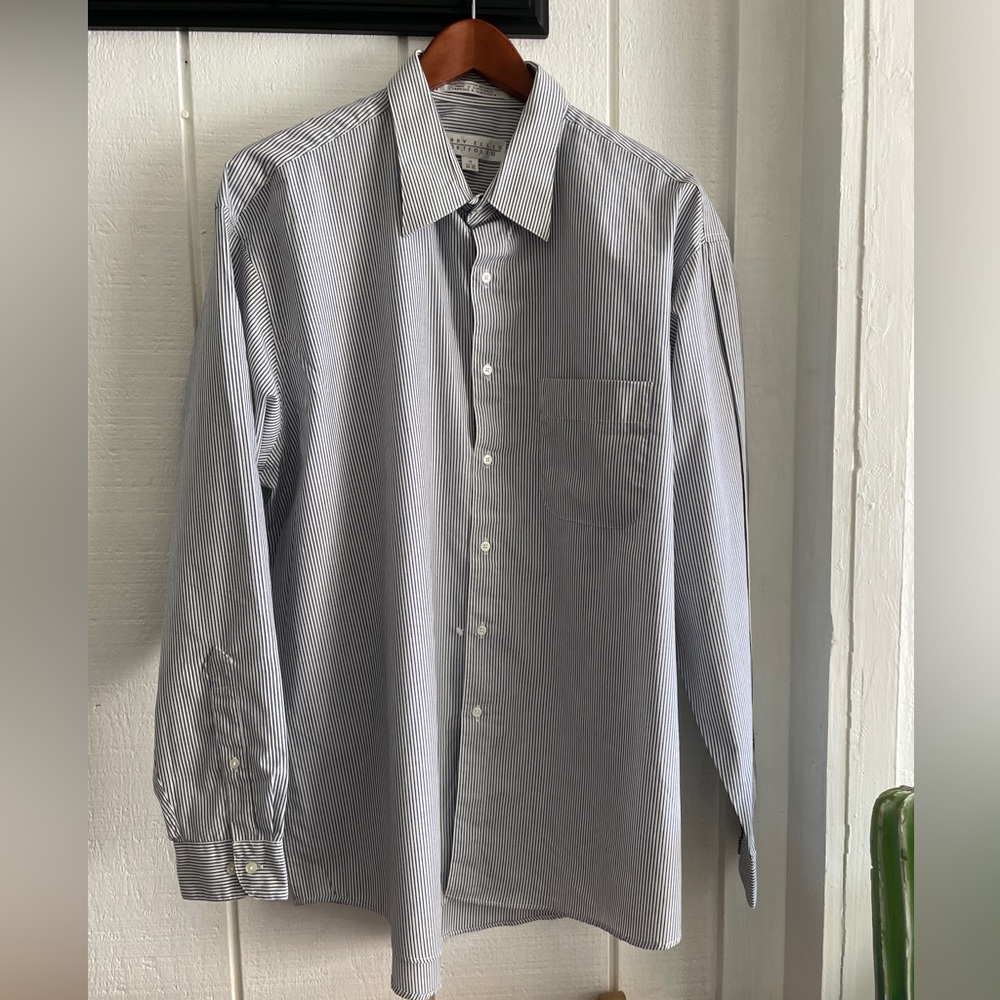 Perry Ellis Portfolio Men’s Long Sleeve Dress Shirt